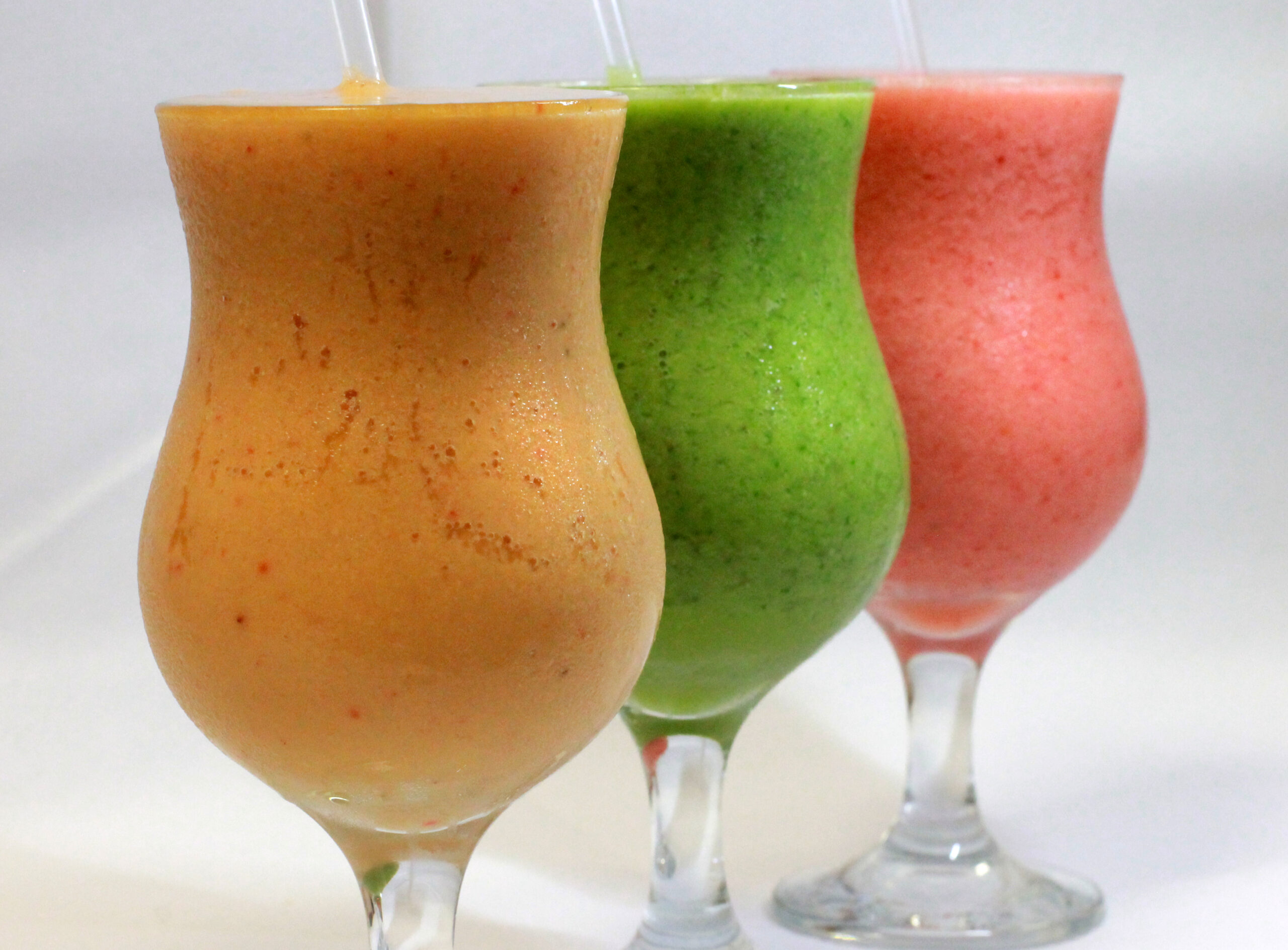 3 smoothies in glass